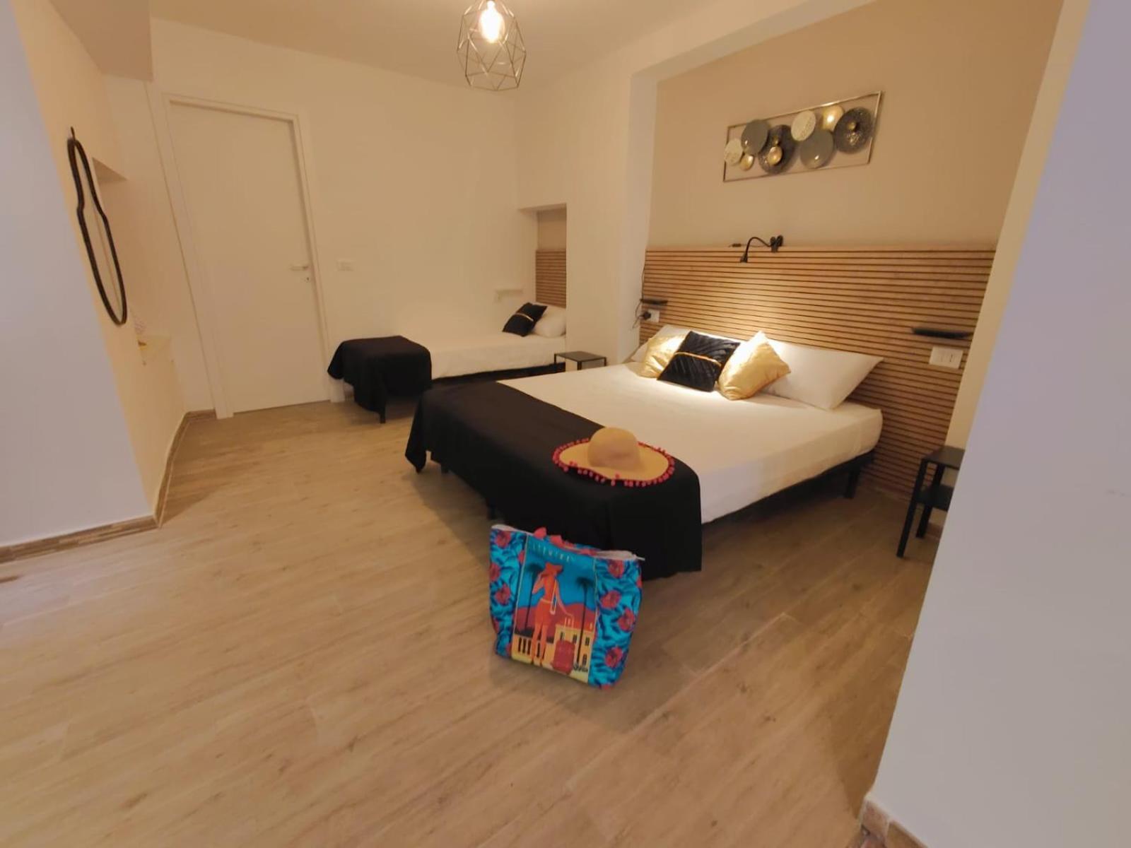 Tao House Golden Apartment Taormina Bagian luar foto